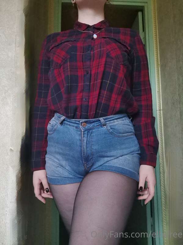 Elbifree - Onlyfans - 04 Jul, 2022