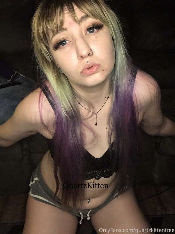 Why are you waiting???? Hundreds of new photos every week on..