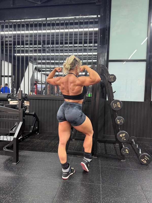 Flexing my strength... and my desire to dominate. 😈💪