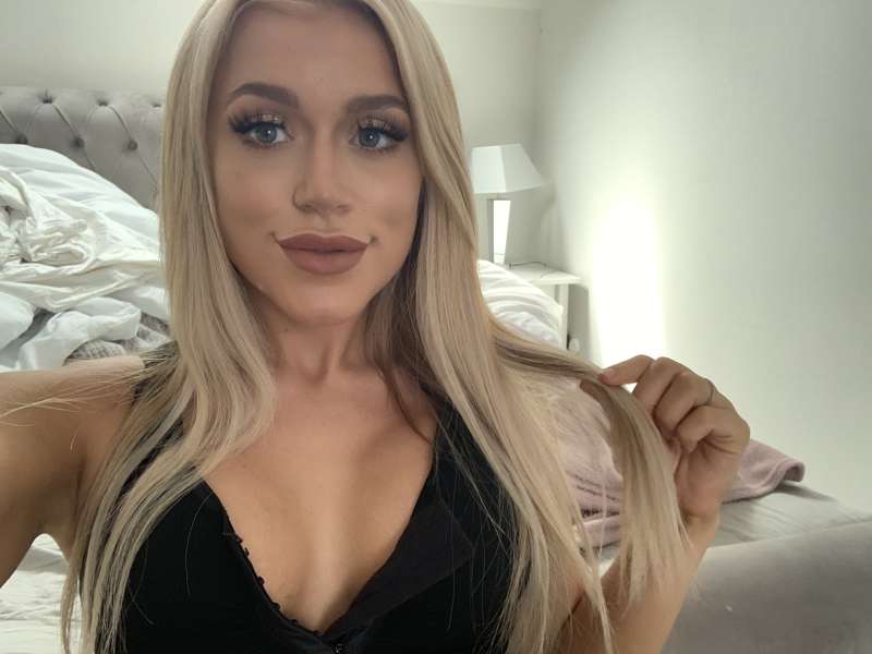 First look at my new boobs! Still need to wear the support b.. 7