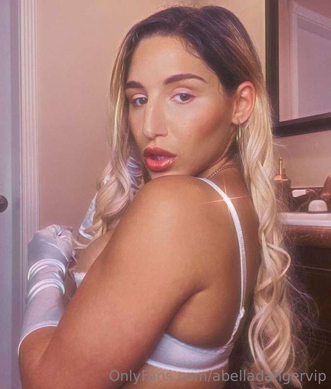 Happy Father's Day to all of the daddies👅