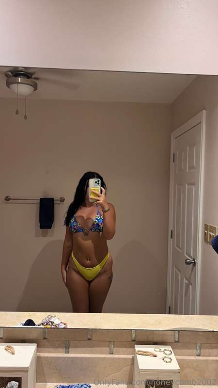 Honeycomb2002 - Onlyfans - 10 Aug, 2024