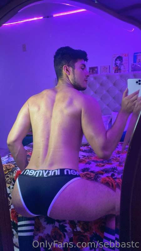 Siento que hace rato les debia fotos sensuales, deberia hace.. 4