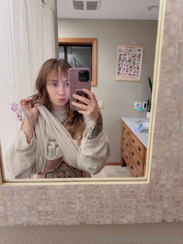 hi :3 
