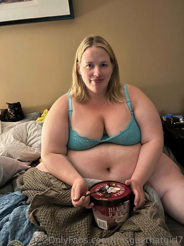 Nothing makes Britt happy like a big ass tub of ice cream!!!.. 1