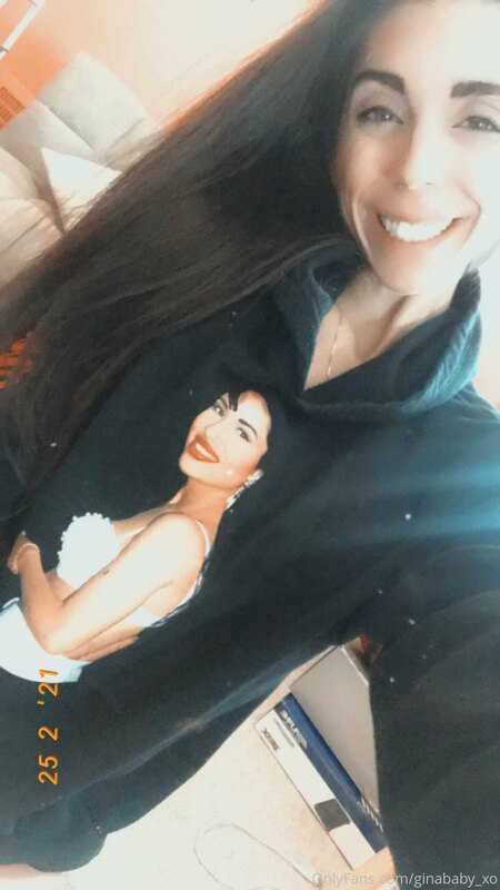⚫️Love this hoodie! ?? Someone talk to me! 3