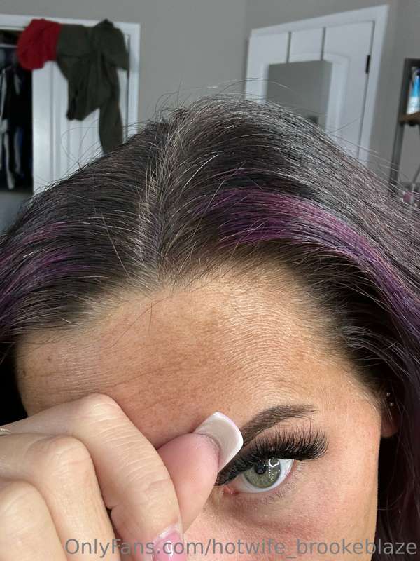 For those that doubt my age…. How bout all them gray hairs?!..
