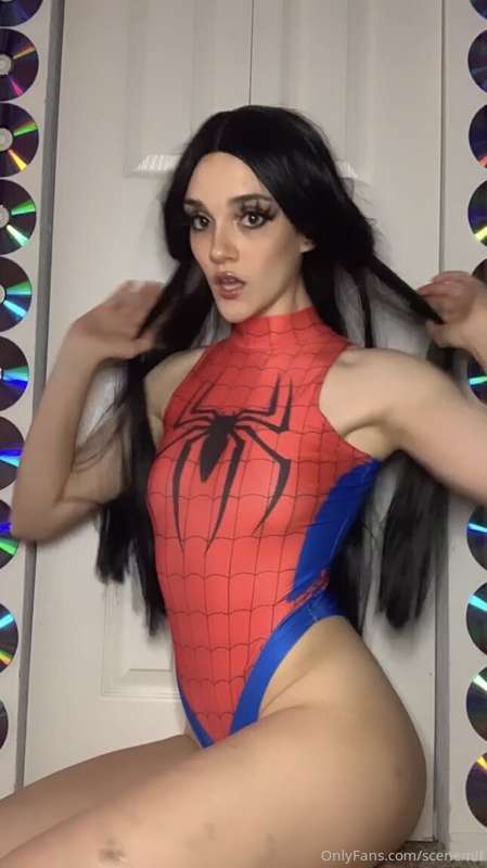 spideyslut 🕷❤️