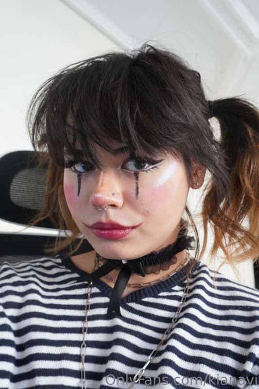 Clown photodump!
I'm edging all day so I can have a nice cum.. 9