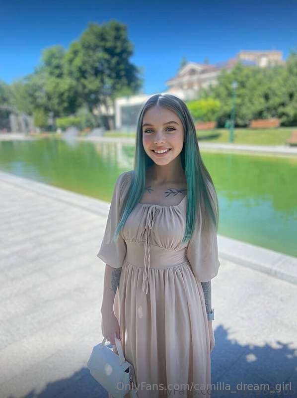 ‼️LOOK AT @hazel_brown1‼️She is so sexy…isn’t she? @hazel_br..