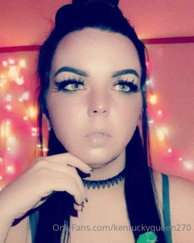 Follow Me on Instagram @kentuckyqueen270. 1