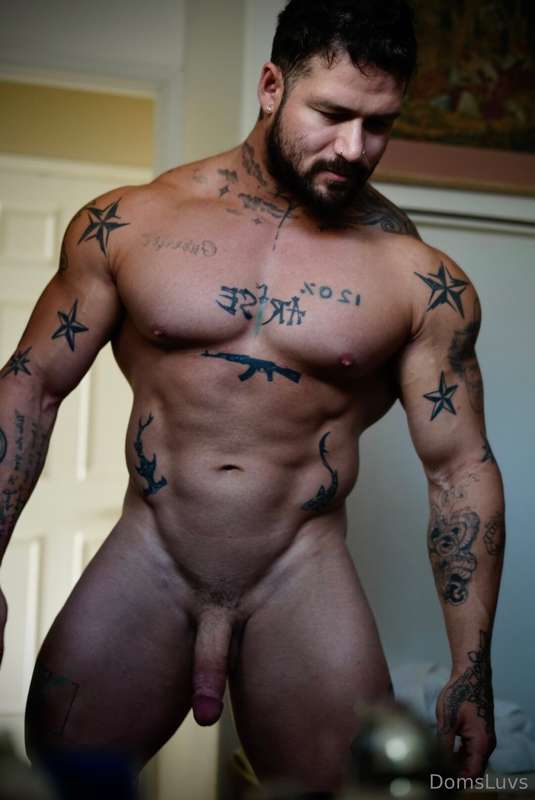 Wanted to see what i looked like fully shaved and I gotta ad.. 3