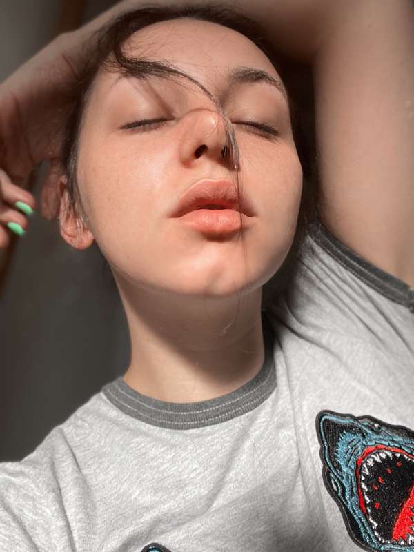 Bite me 🦈 6