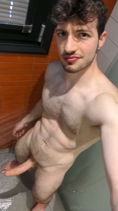 Some shower pics for you all 4