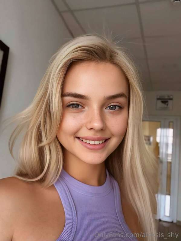 💖𝐅𝐑𝐄𝐄𝐄 𝐒𝐔𝐁𝐒𝐂𝐑𝐈𝐏𝐓𝐈𝐎𝐍💖Little cute @aria_stark just turned 18 y..