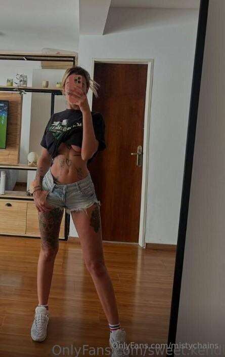 🧡SUBSCRIPTION FOR FREE🧡 Horny @sweet.kendi shows her pussy j..