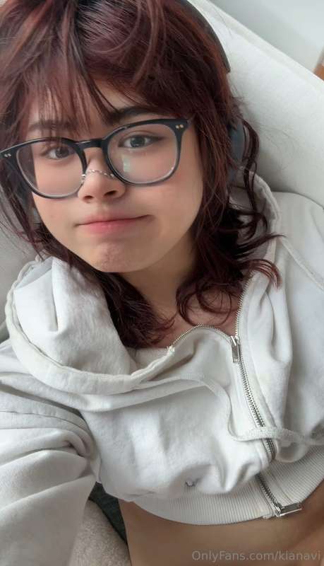 some cute pics of me I just took :3  1