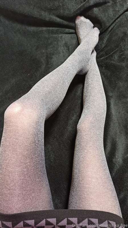 my new pantyhose looks so cute