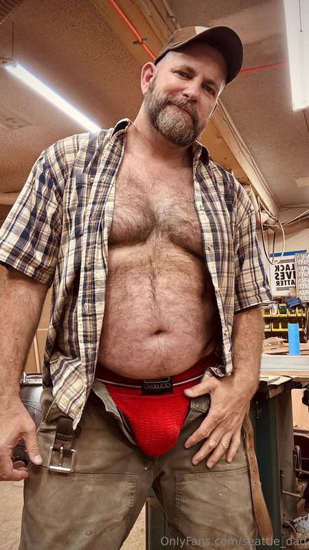 Back at the shop and sweaty as hell. Gonna have to wring out.. 3