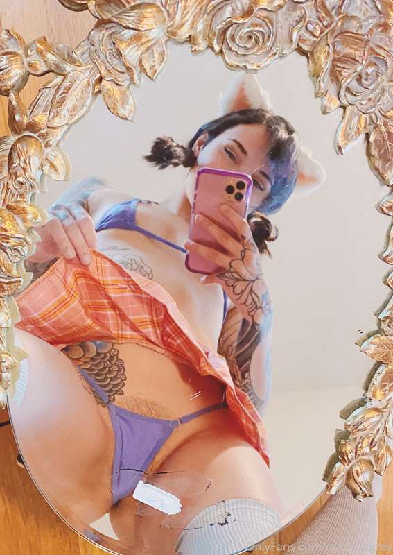 If this gets 10 comments I’ll post a full length 14min squir.. 5