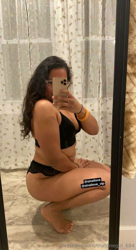 **Your favorite Mexicana**  @sinailove 😇Free😇 @sinailove_vip..