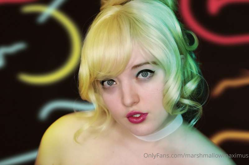 Holli Would from Cool World <3
Part 1 22