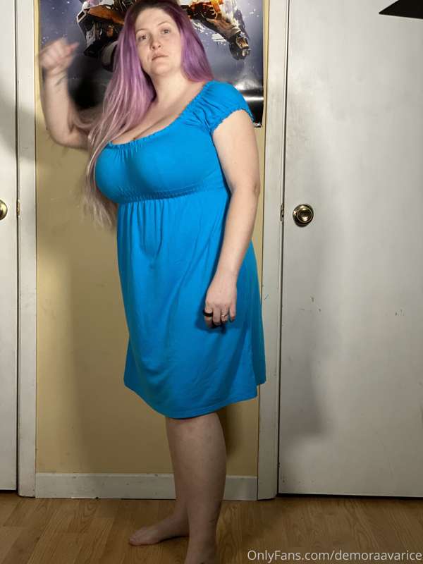 going to try to get in the habit of posting more photos even.. 4
