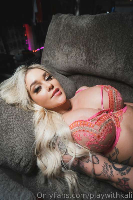 are you there? 💋