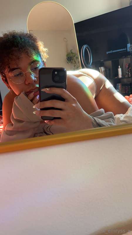 X_Emryss_X - Onlyfans - 04 Feb, 2025 12