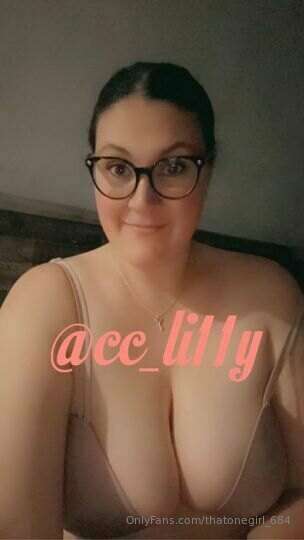 Hot for Teacher? 🤓🍎 Let me show you who’s boss!  Subscribe f..