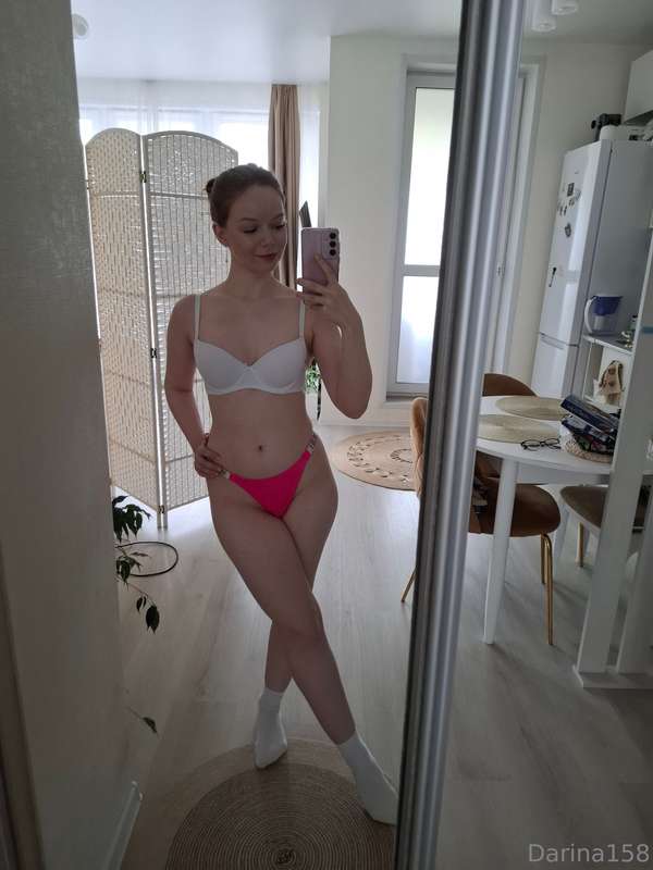 Can I be your fuck doll? 💘