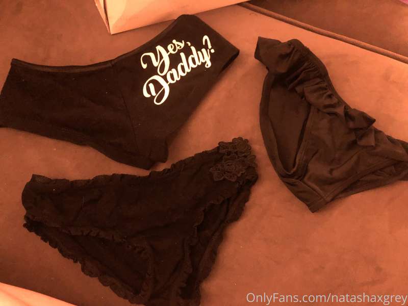 Here’s all of my panties for sale 😍 thongs, g strings, bikin.. 9