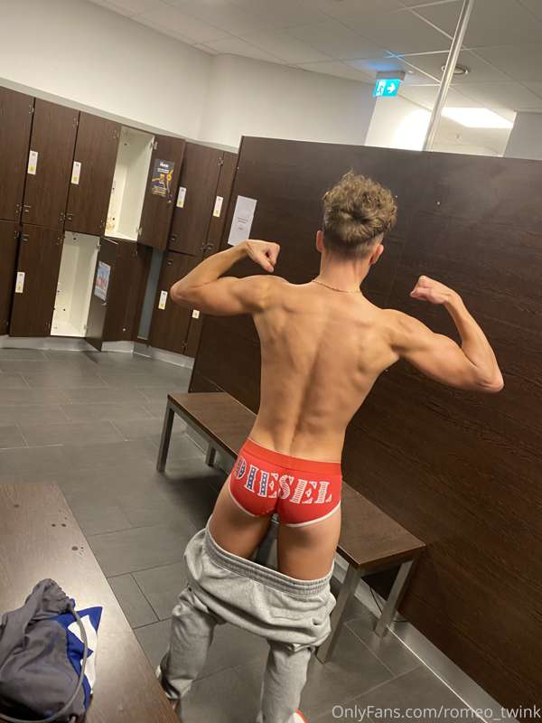 Romeo_Twink - Onlyfans - 07 Oct, 2020