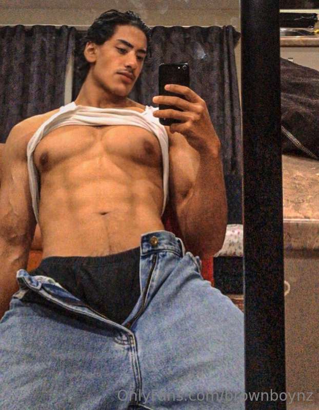 Brownboynz - Onlyfans - 17 Jan, 2023