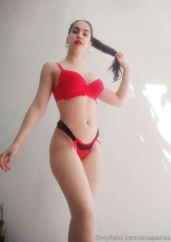Hi baby want to play ?