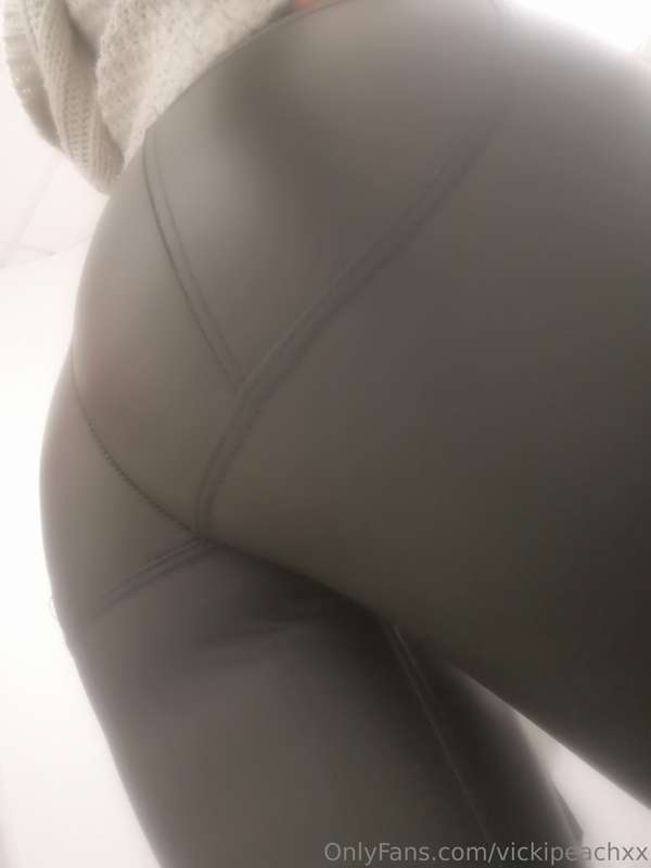 dark green leather trouser 1