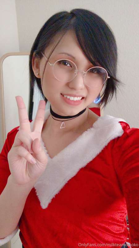 full set upload from last year, please enjoy while i hurry a.. 21