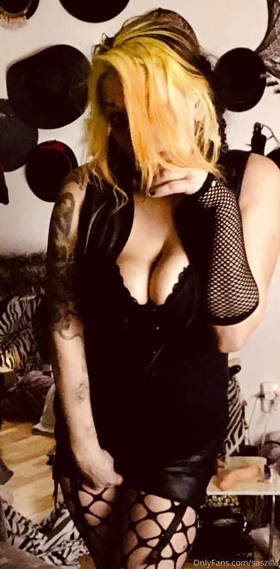 Jai essayer mon nouveau joujou😵😍😈 Mais je l’ai noyer dans 💦💦.. 2