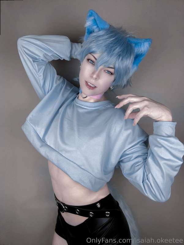 This Cat wants to play dirty.💦  You should watch me and tell..