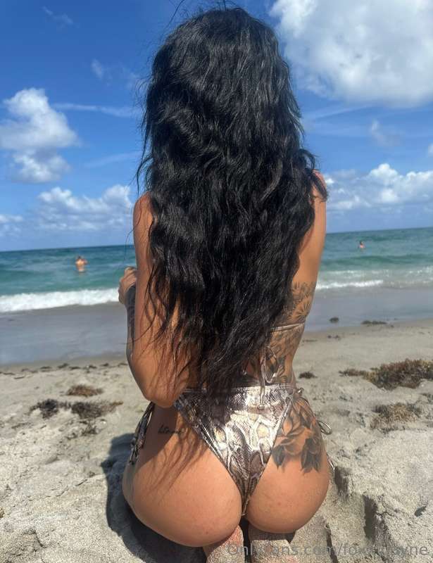 Want to share my coconut? 🌴 🥥 👅