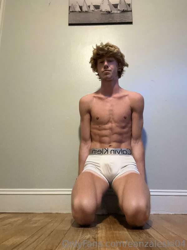 Who else loves Calvin Klein 😈❤️