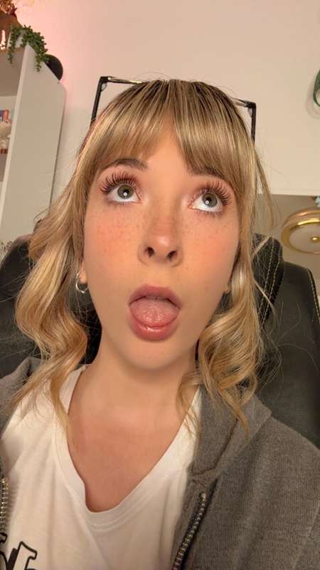 how I’d look at you before you give me your cum…  2