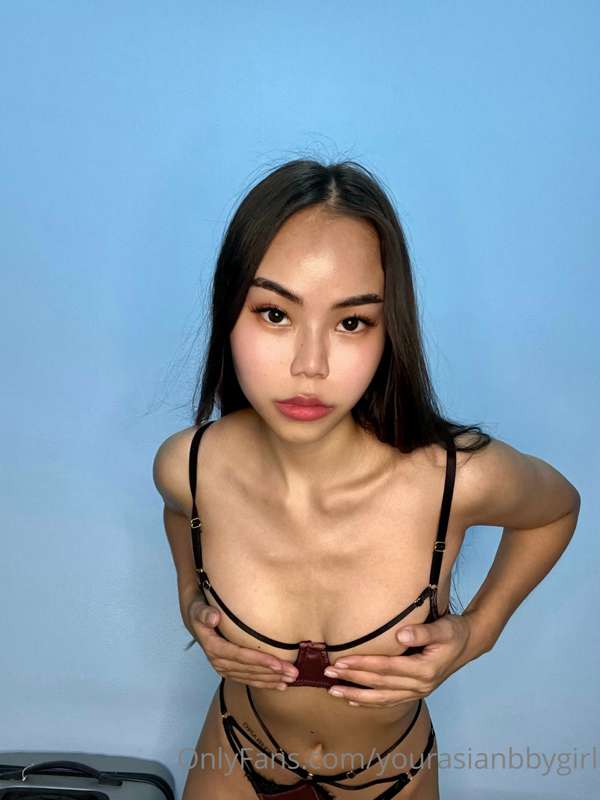 I want some sexy neck bitting, hair pulling, butt spanking a..