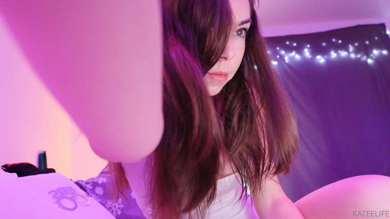 🔮 I assume everyone is already an MFC member 😊 myfreecams.co.. 4