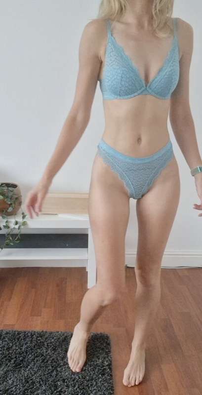 I bought this set on the weekend too and I think it's my fav.. 1
