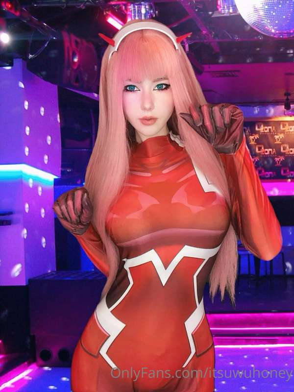 Zero two // neon club photo set ❤️ 8