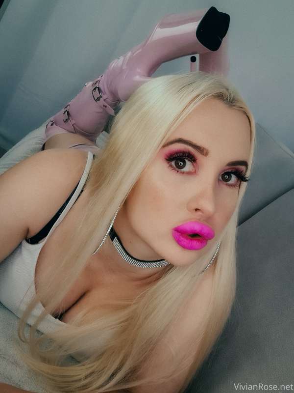 ***Filler Countdown: Only 3 more days*** 💉💋