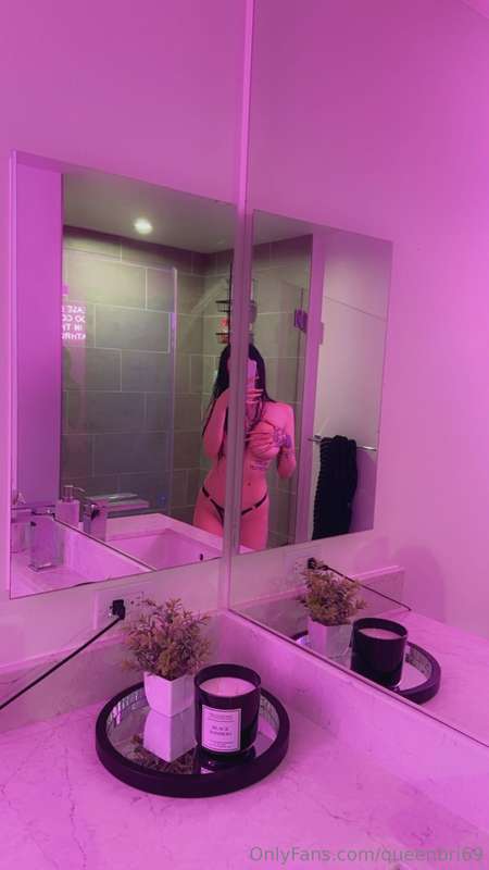 who wants to take a shower with me?