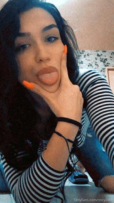 Nncy2001 - Onlyfans - 05 Dec, 2021