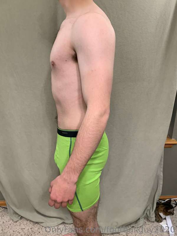 More undies pics from a photo shoot a while back - enjoy. Ca.. 7